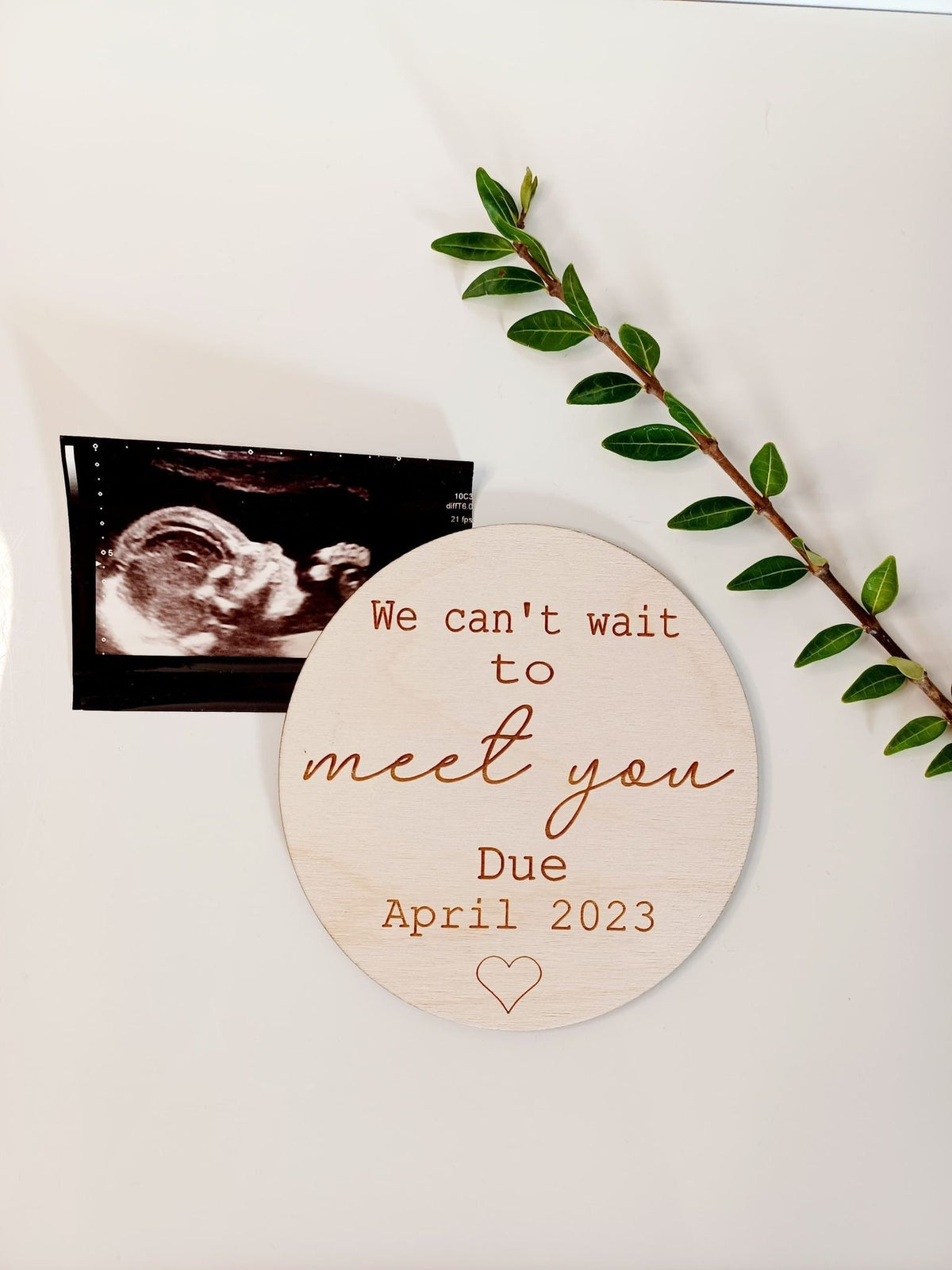 Can't Wait To Meet You - Baby Announcement Plaque