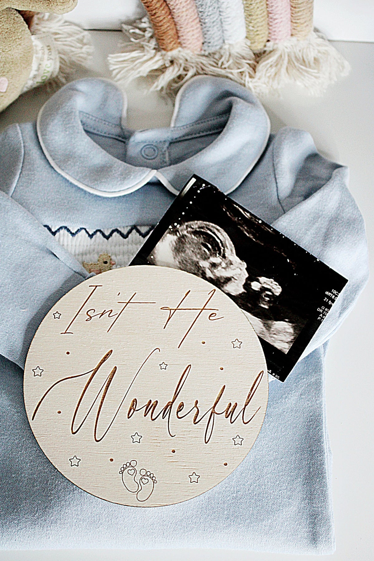 Isn't She Lovely / Isn't He Wonderful Newborn Sign
