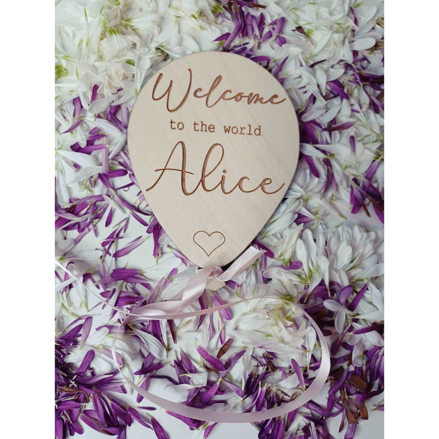 Balloon-Shaped Personalised Baby Arrival Sign