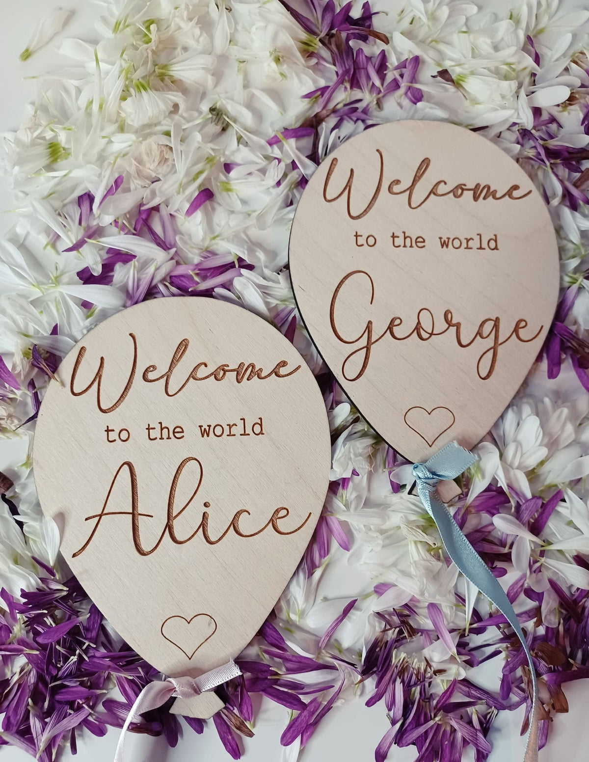 Balloon-Shaped Personalised Baby Annoucement Sign